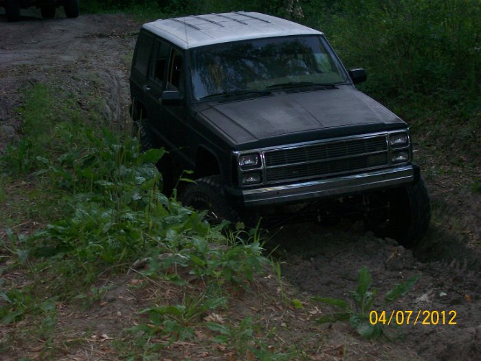 2012-Apr-07HGR4X4_nightride 038